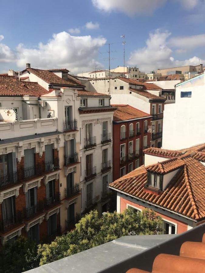 Precioso Atico Con Terraza En El Centro De Madrid Amazing Penthouse In Madrid Center Exterior photo
